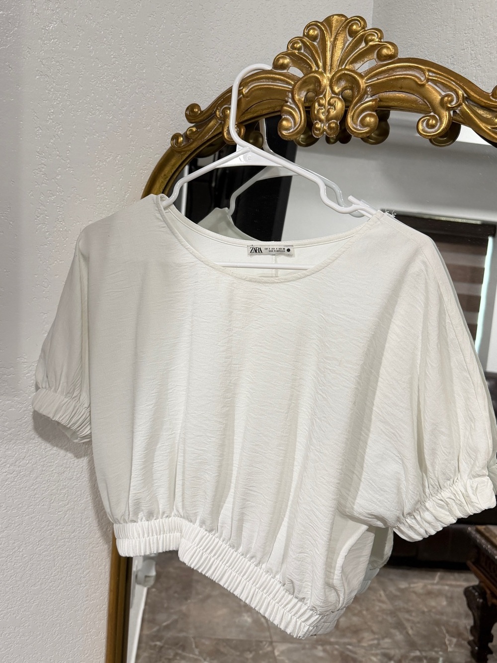 ZARA White Cropped Short-Sleeve Puff Top